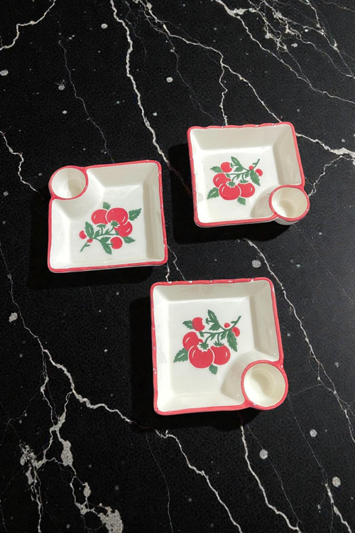 3 lü Seramik Mama Tabak, Çocuk Tabağı Yumurtalık Bölmeli Kırmızı