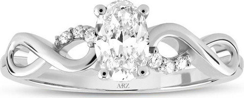 0.50 Karat Oval Kesim Pırlanta Kolu Taşlı Tektaş Yüzük