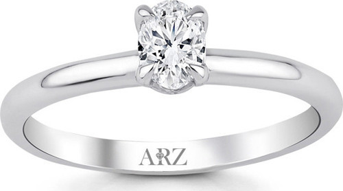 0.50 Karat Oval Kesim Pırlanta Tektaş Yüzük