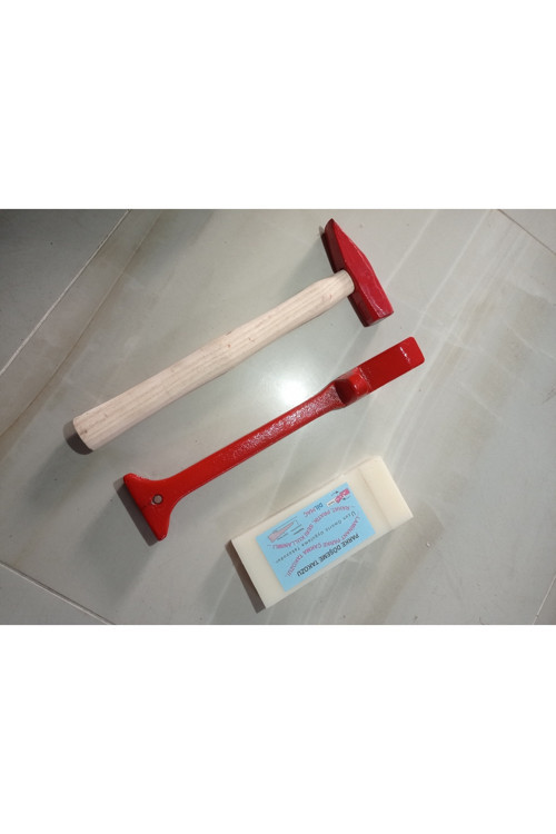 Laminant Parke Pro Usta Set Polyamid Döşeme Takozu 2cm*17cm,çekiç 500gr Ve Çektirme Demiri 3cm*32cm