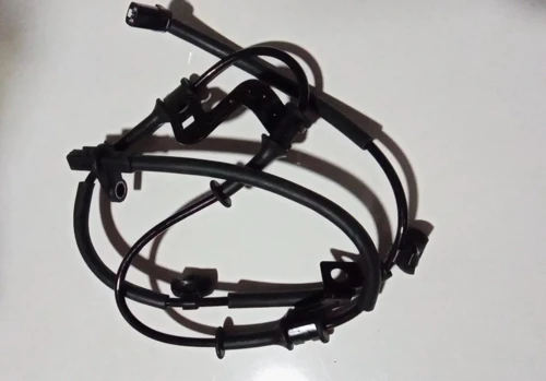 ABS SENSÖRÜ ELANTRA 2011-2016/İ30 2011-2016/CEED 2012-2016 ÖN
