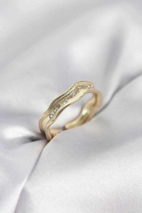 Gold Renk Su Damlası Model Zirkon Taşlı Kadın Yüzük - TJ-BYK4123