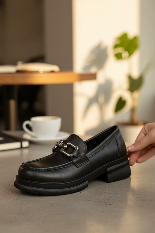 noch Kadın Antik Gümüş Köprü Tokalı Pürüzsüz Deri Dokulu Comfort Loafer