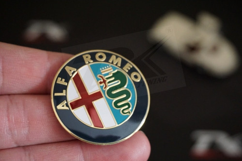 Alfa Romeo Direksiyon Göbeği Logo 40Mm-Siyah