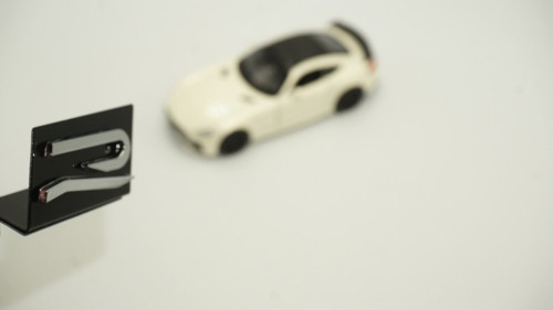 Volkswagen R Yeni Nesil Ön Panjur 3M 3D Krom Abs Logo Arma-Gümüş