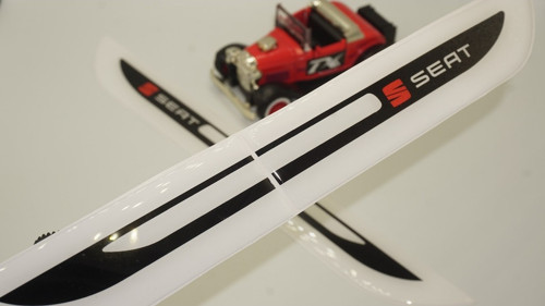 Seat Ibiza Yan Çamurluk 3M 3D Damla Silikon Yeni Nesil Logo Amble