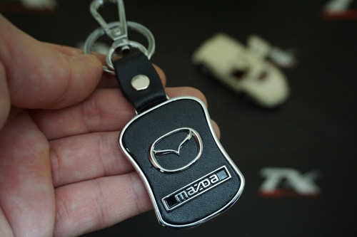 Mazda Uyumlu Deri Metal Stil Anahtarlık