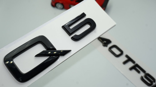 Audi Q5 40 TFSi Parlak Siyah ABS 3M 3D Bagaj Yazı Logo Ür