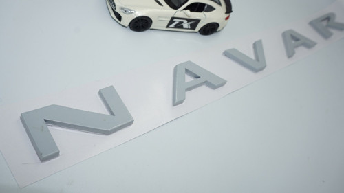Navara 3m 3d Gri Abs Bagaj Yazı Logo Nissan İle Uyumlu