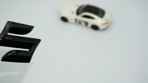 Suzuki Direksiyon 3m 3d Siyah Abs Logo Amblem