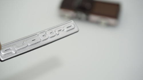Quattro Gri Torpido Bagaj Logo Amblem Audi İle Uyumlu Metalik Gri