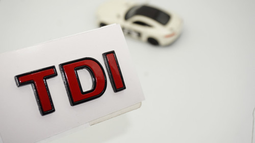 Tdi Bagaj 3 Kırmızı Siyah Abs Yazı Logo Volkswagen İle Uyumlu Bagaj Arma