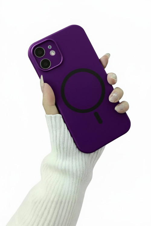 İphone 15 İle Uyumlu Magsafe İle Uyumlu Kablosuz Şarj Özellikli Kadife İç Yüzey Silikon Kılıf