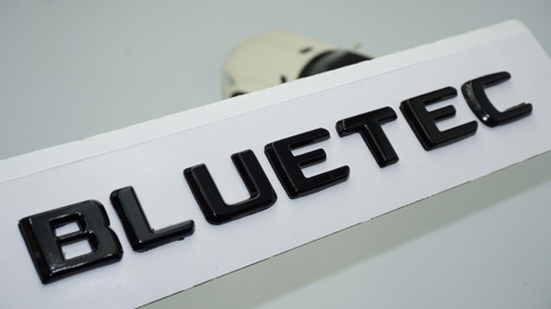 Bluetec Bagaj Siyah Abs 3m 3d Yazı Logo Benz İle Uyumlu