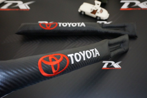 Dk Toyota Uyumlu Logo Karbon Desen Koltuk Arası Fitili 2 Li Set New