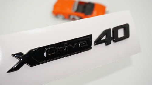 X Drive 40 Bagaj Siyah Yeni Nesil Yazı Logo Bmw İle Uyumlu Bagaj Arma