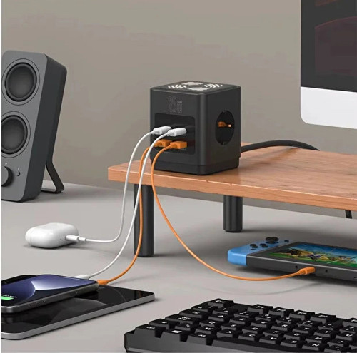 Akım Korumalı 3’lü Priz Gece Lambalı 25W 2xUSB 2xType-C Çıkış Yüksek Gerilim Koruma Priz Çoğaltıcı
