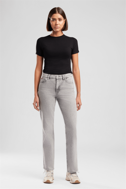 New Kadın High Rise Straight Fit Jean Pantolon Açik Gri̇