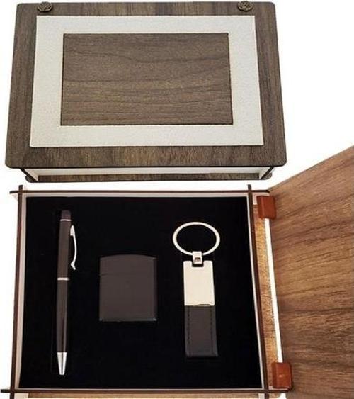 Özel Ahşap Kutulu Siyah Anahtarlık Kalem Ve Çakmak Set