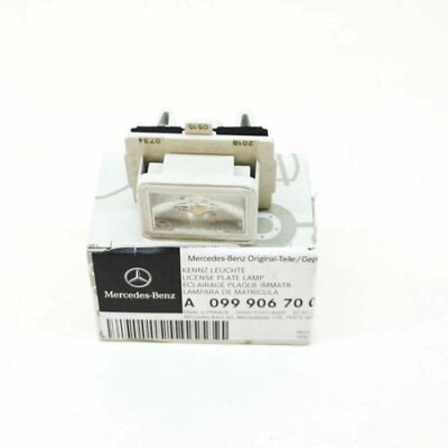Mercedes C Class Plaka Lambası 2013- (Oem No: A0999067000)