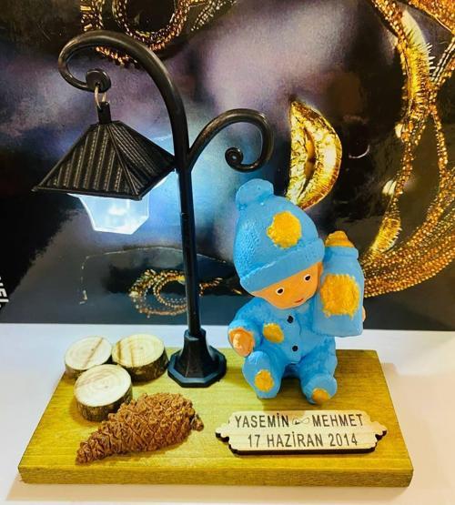 Bebek Hediyesi İsimli Işıklı Hediyelik Kız Erke Bebek Yeni Doğan Doğum Hediye Seti