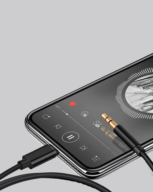 İPHONE UYUMLU LİGHTNİNG – 3.5MM AUX ADAPTÖR KABLO STEREO SES AKTARIM
