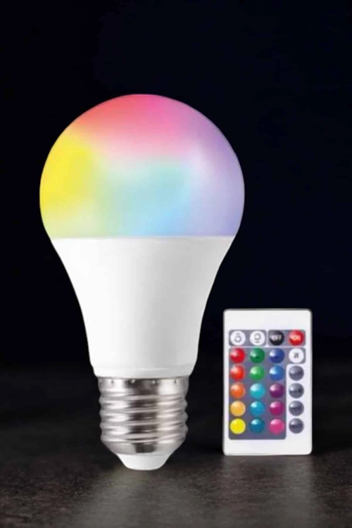 RENK DEĞİŞTİREBİLEN RGB IŞIKLI LED AMPUL A+ENERJİ 15 WATT LED IŞIK