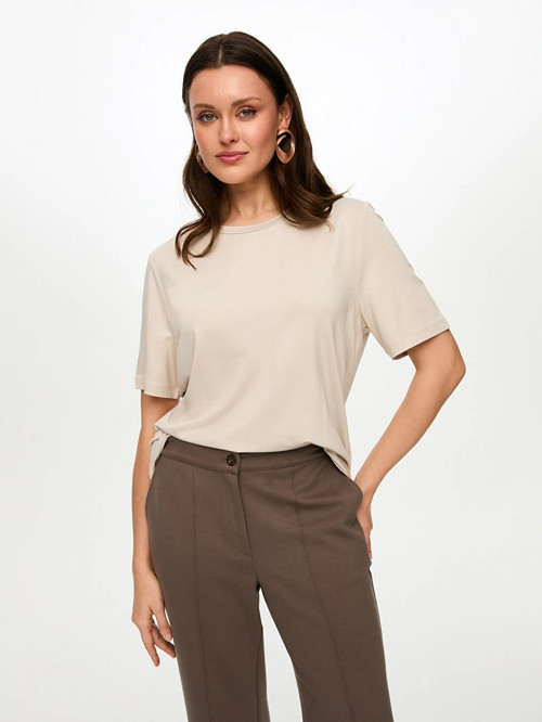 Yuvarlak Yaka Kısa Kol Kadın T-Shirt BS26TSH002