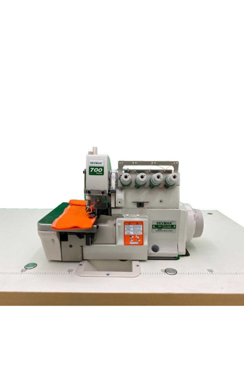 SK-700-04D 4 İplik Overlok Makinası