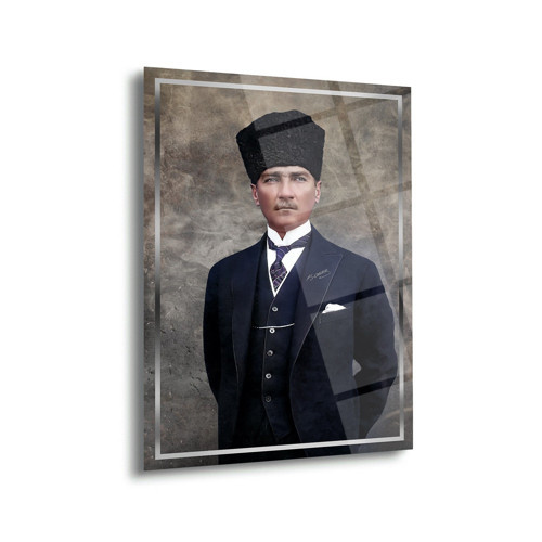 Atatürk Şapkalı Ve Takım Elbiseli Renkli Portre Cam Tablo – Ata184