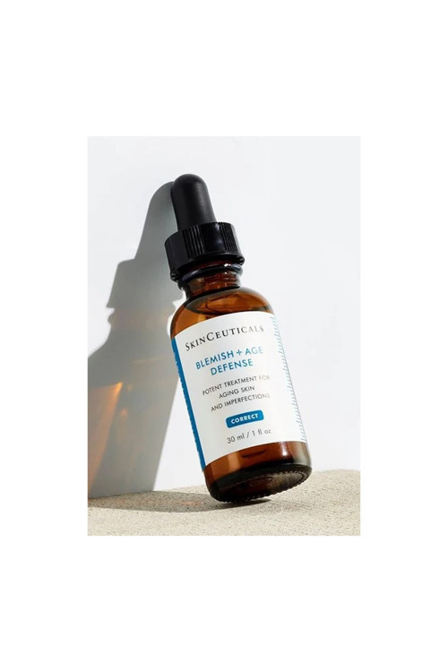 AKNE OLUŞUMUNU ENGELLEYEN Blemish Age Defense CİLT SERUMU 30 ML