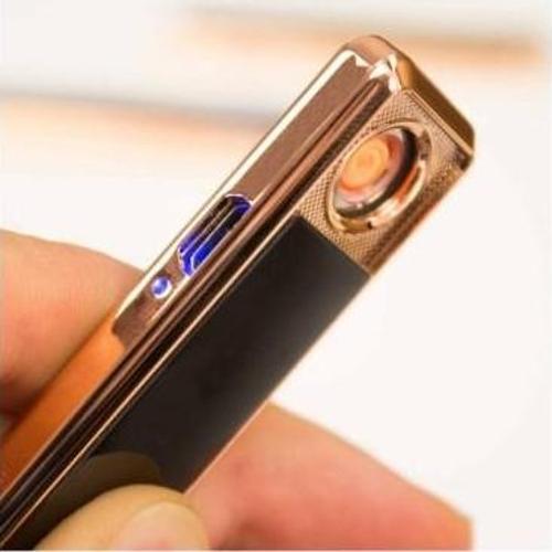 Kişiye Özel SİYAH ALEVSİZ ŞARJLI USB KIZAKLI ÇAKMAK