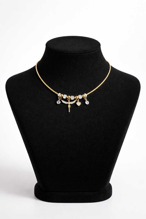 Işıltılı Melek Kanadı ve Kalp Detaylı Gold Charm Kolye