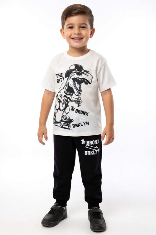 Erkek Çocuk Üzeri Yazı ve Kaykay Dino Baskılı Bileği Manşetli Siyah Pijama Takımı