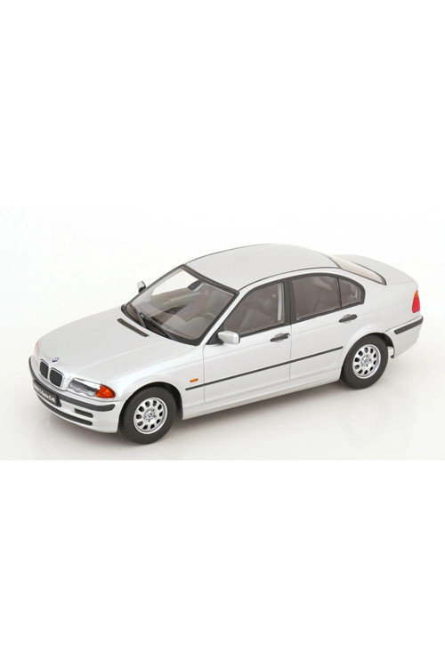 181431 1/18 BMW 3 Serie (E46) Limousine 1999 Silver