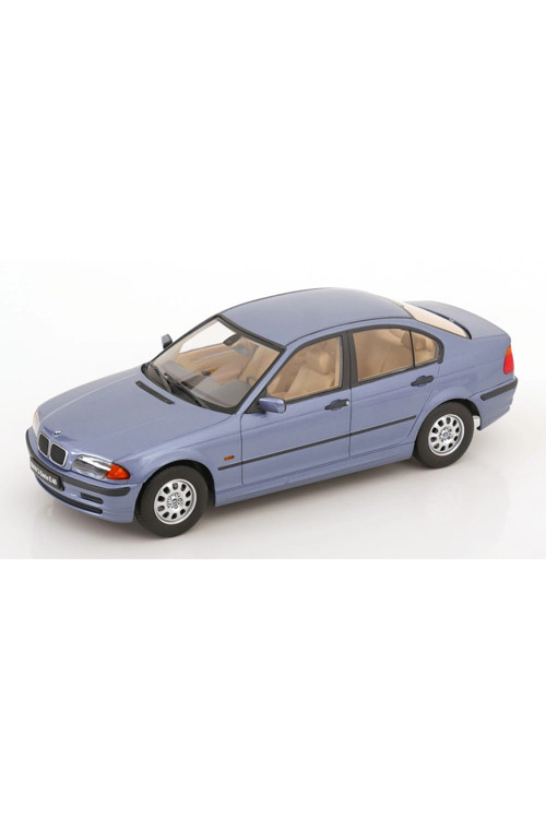 181432 1/18 BMW 3 Serie (E46) Limousine 1999 Light Blue Metallic