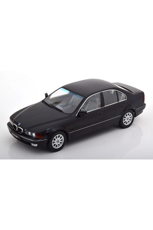181053 1/18 BMW 540i E39 Sedan 1995 Black
