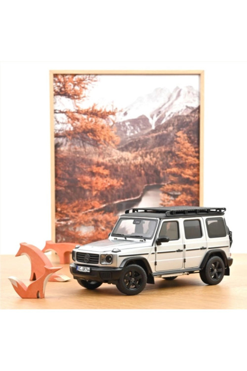 183030 1/18 Mercedes-Benz G-Class 2024 Iridium Silver