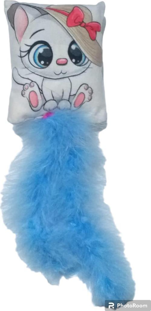 Pelüş Desenli ve Tüylü Kedi Oyuncağı