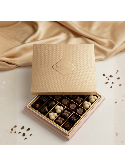 300G 25'li Spesiyal Hediye Çikolatası - Leblebi Dolgulu & Karışık Aroma Gurme Seçki/Pastel