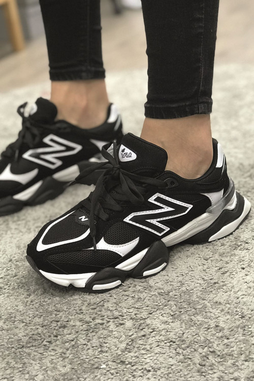 9060 Unisex Snekears