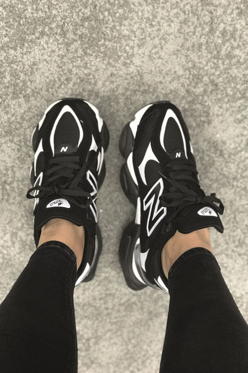 9060 Unisex Snekears