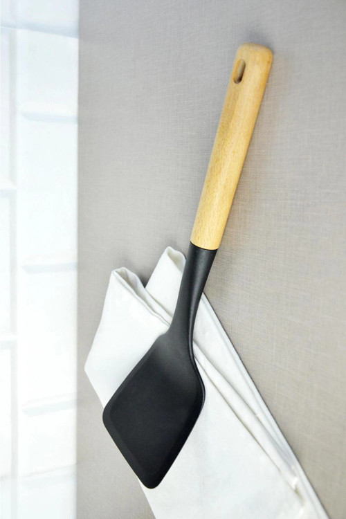 Prestij Ahşap Spatula – Sağlıklı ve Şık Mutfak Aksesuarı