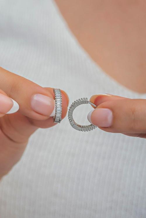 925 Ayar Gümüş 15 mm Baget Taşlı Tamtur Küpe