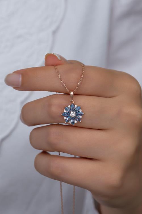925 Ayar Gümüş Aquamarin Taşlı Lotus Çiçeği Kolye
