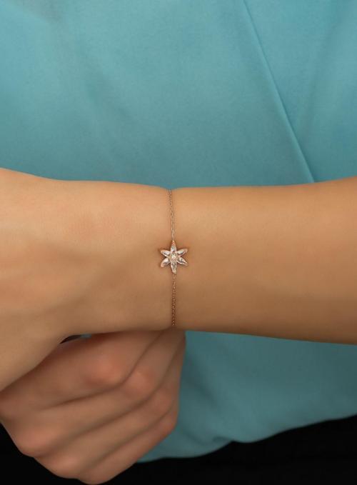925 Ayar Gümüş Beyaz Taşlı Lotus Çiçeği Bileklik