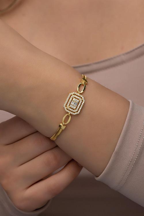 925 Ayar Gümüş Gold Kaplama Balık Sırtı Zincirli Çerçeveli Baget Tektaş Bileklik