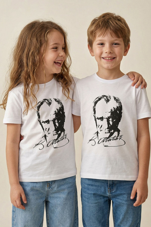 Atatürk Baskılı Beyaz Renk T-Shirt