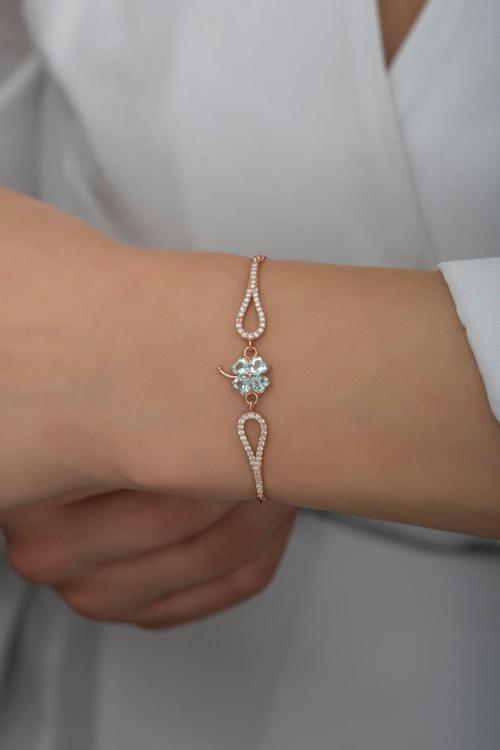 925 Ayar Gümüş Kelepçe Model Aquamarin Taşlı Yonca Bileklik