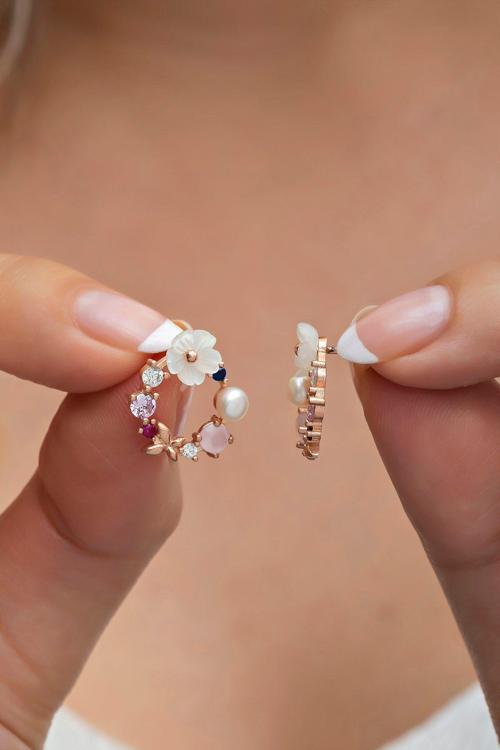 925 Ayar Gümüş Manolya Çiçeği Model Bahar Çiçeği Küpe